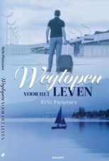 Bekijk deze Boekenkaft van boek Weglopen voor het leven van RiNi Pietersen, schrijversduo bestaand uit Rianne en Nicolette Pietersen