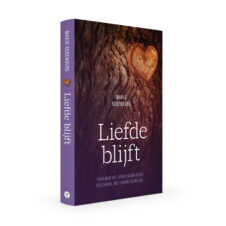 Bekijk deze Boekenkaft van boek Liefde blijft van Marjo Rodenburg