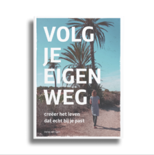 Bekijk deze Boekenkaft van boek Volg je eigen weg van Irene van Gent