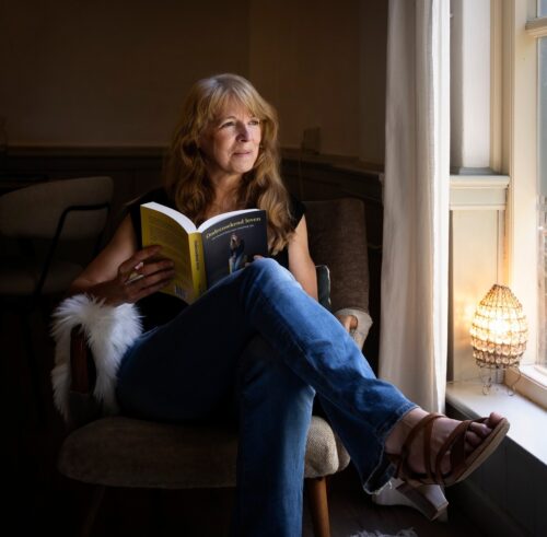 Bekijk deze Boekenkaft van boek Onderzoekend leven, van stressvol leven naar simpelweg zijn van Peggy van Stralen