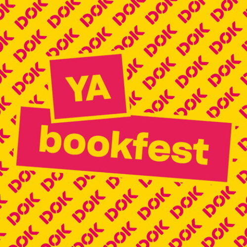 Bekijk deze foto van Boekselen tijdens YA Bookfest Delft van 